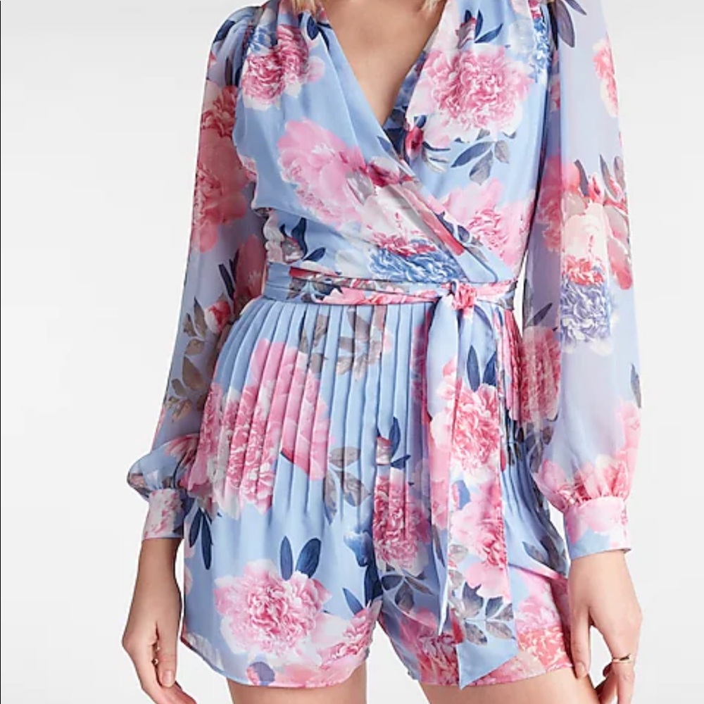 Floral, long sleeve romper